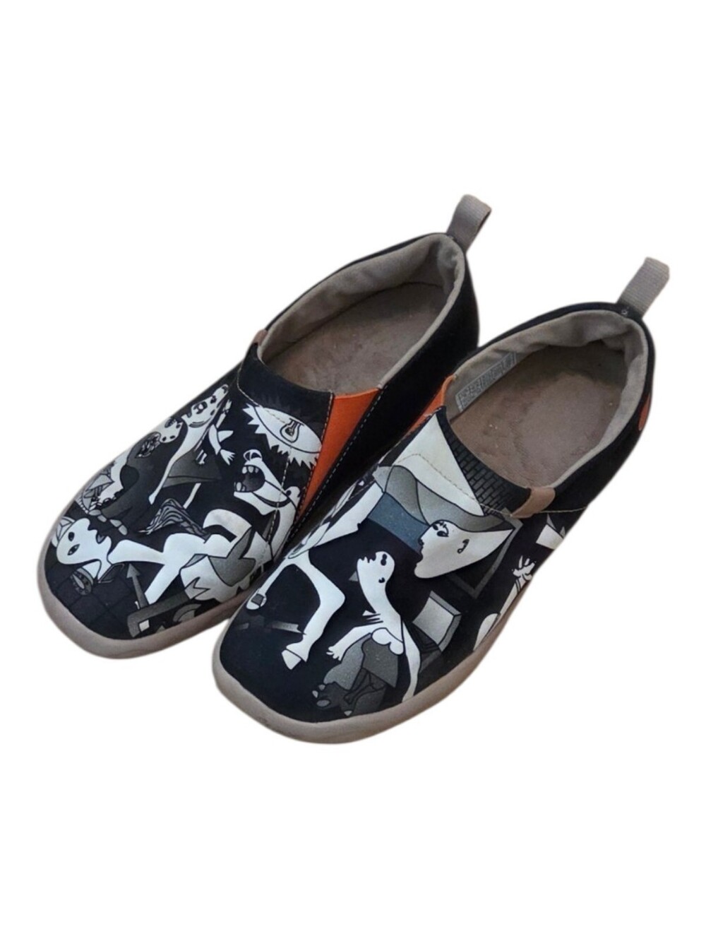 UIN Footwear Picasso's Guernica Toledo Print Slip On Sneakers Size 9
